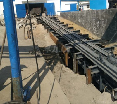 陜西圓環(huán)鏈爬車(chē)機(jī) 陜西圓環(huán)鏈爬車(chē)機(jī)